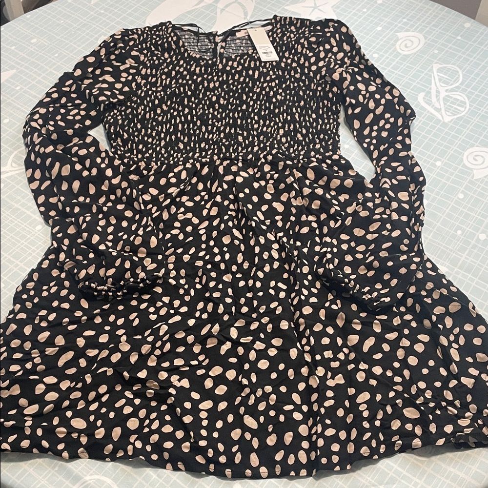 Francesca's Collections Black and Tan Patterned dress